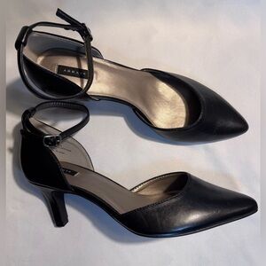 Array New Elegant Black Ankle Strap Heels, Size 10M